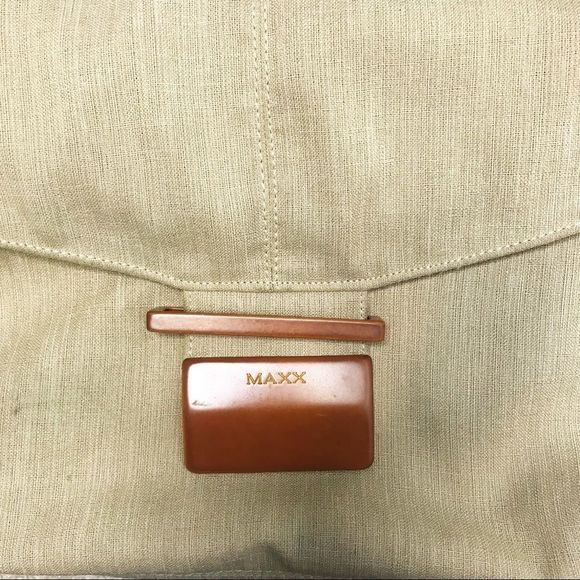 ⭐️Maxx New York Tan Canvas wooden purse bag - Picture 2 of 9